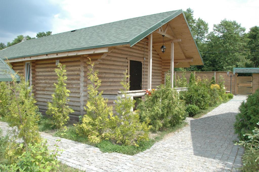 Eco Village Obukhiv Bilik gambar